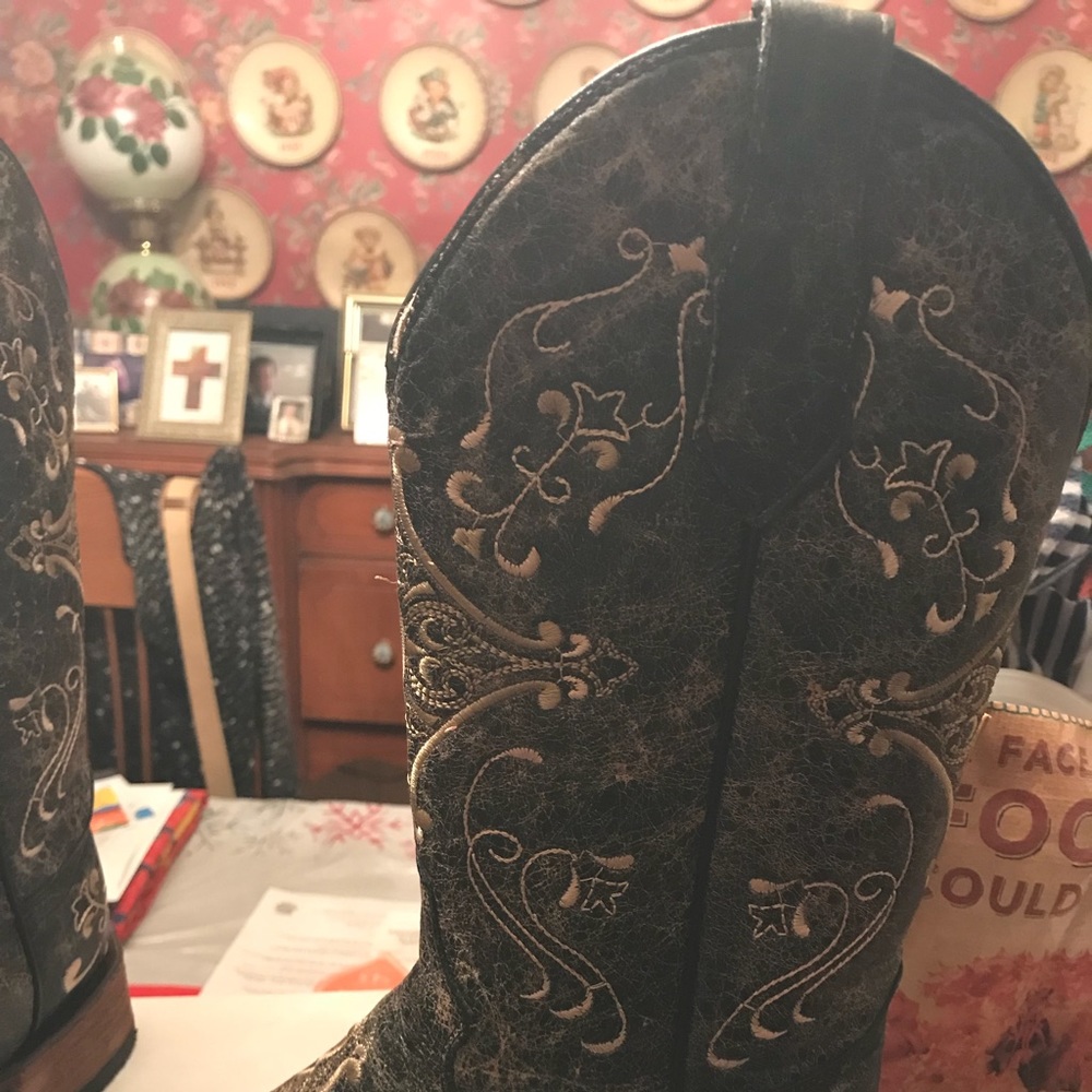 Cowboy boots